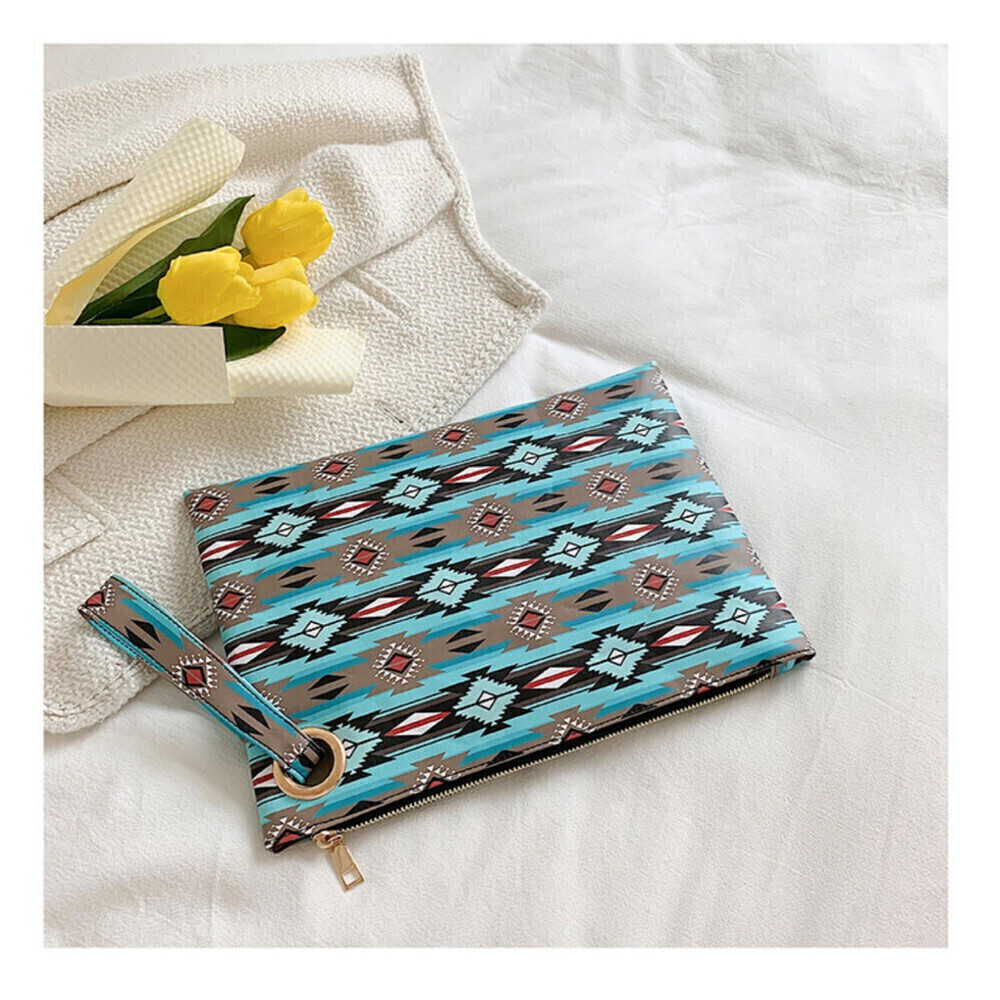 Geometric Pattern Clutch Bag - Picture 3 of 9